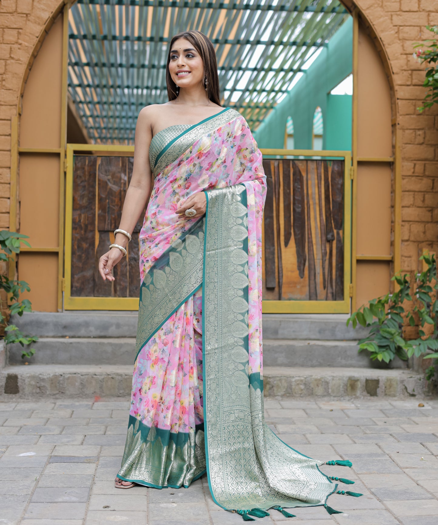 Pink Pure weaving  georgett silk saree