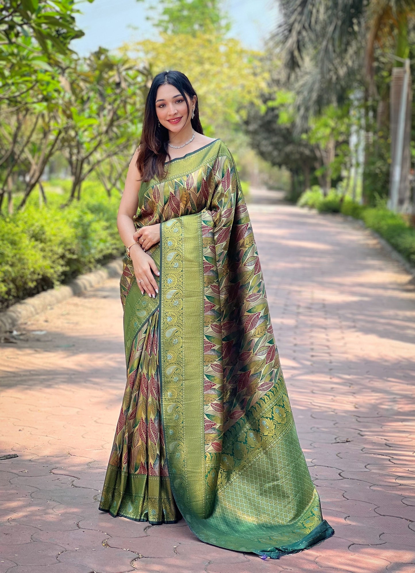 Green Kanchipattu silk saree