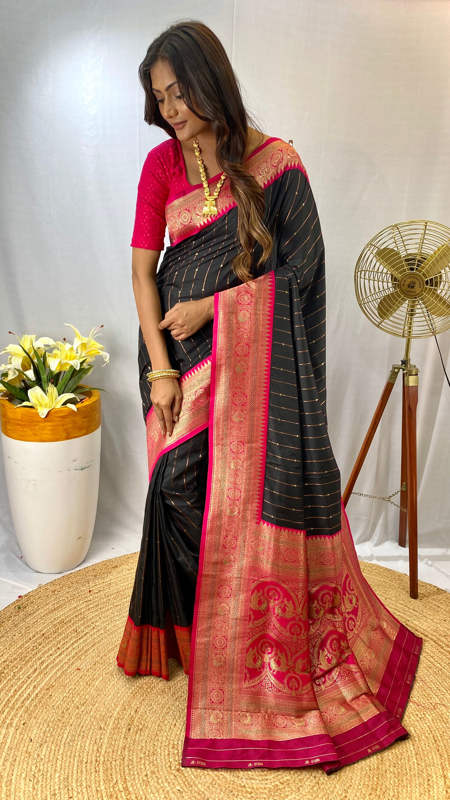 Black Paithani silk saree