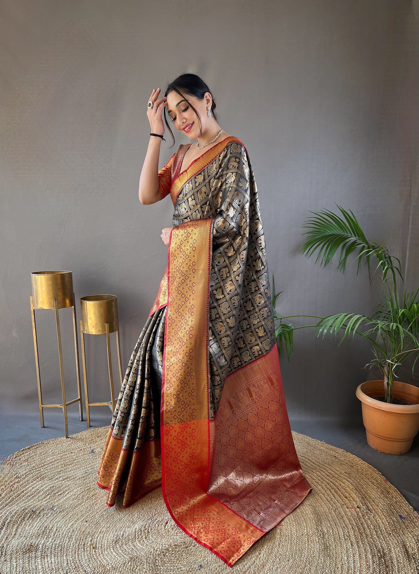 Black Pattu silk saree