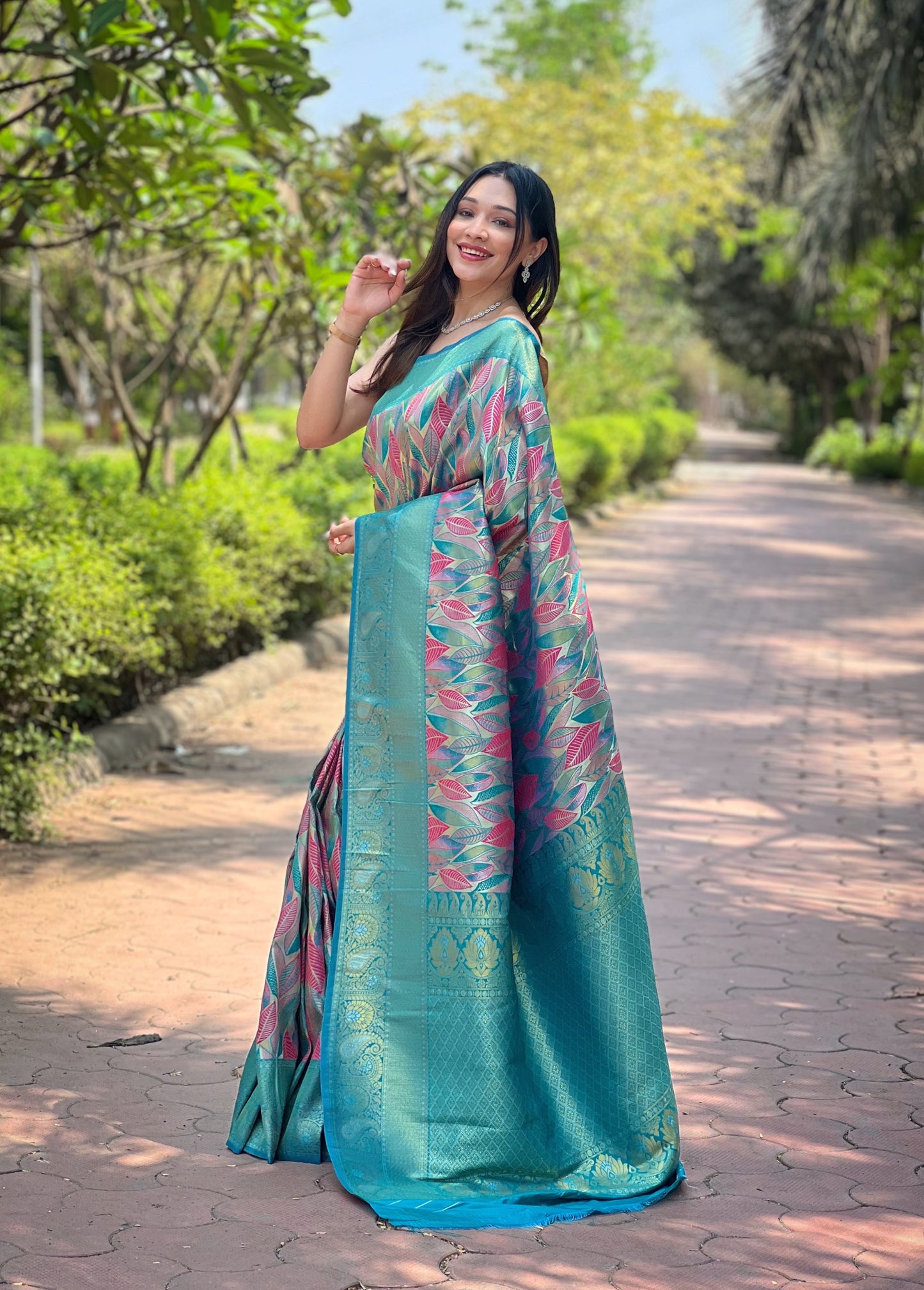 Firozi Kanchipattu silk saree