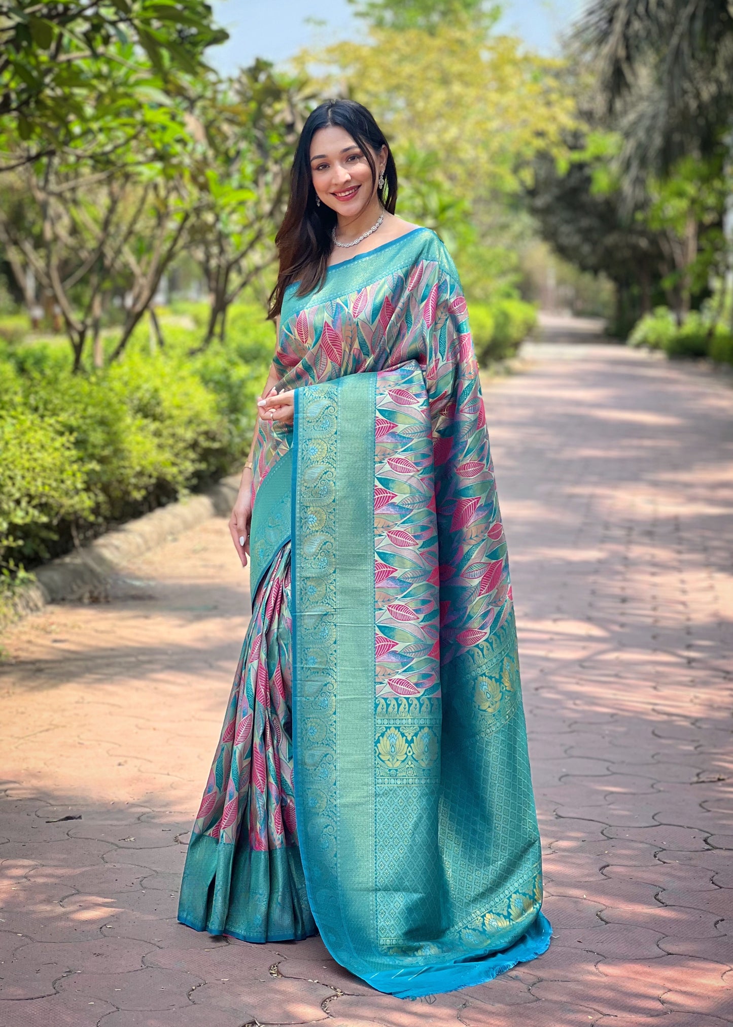 Firozi Kanchipattu silk saree