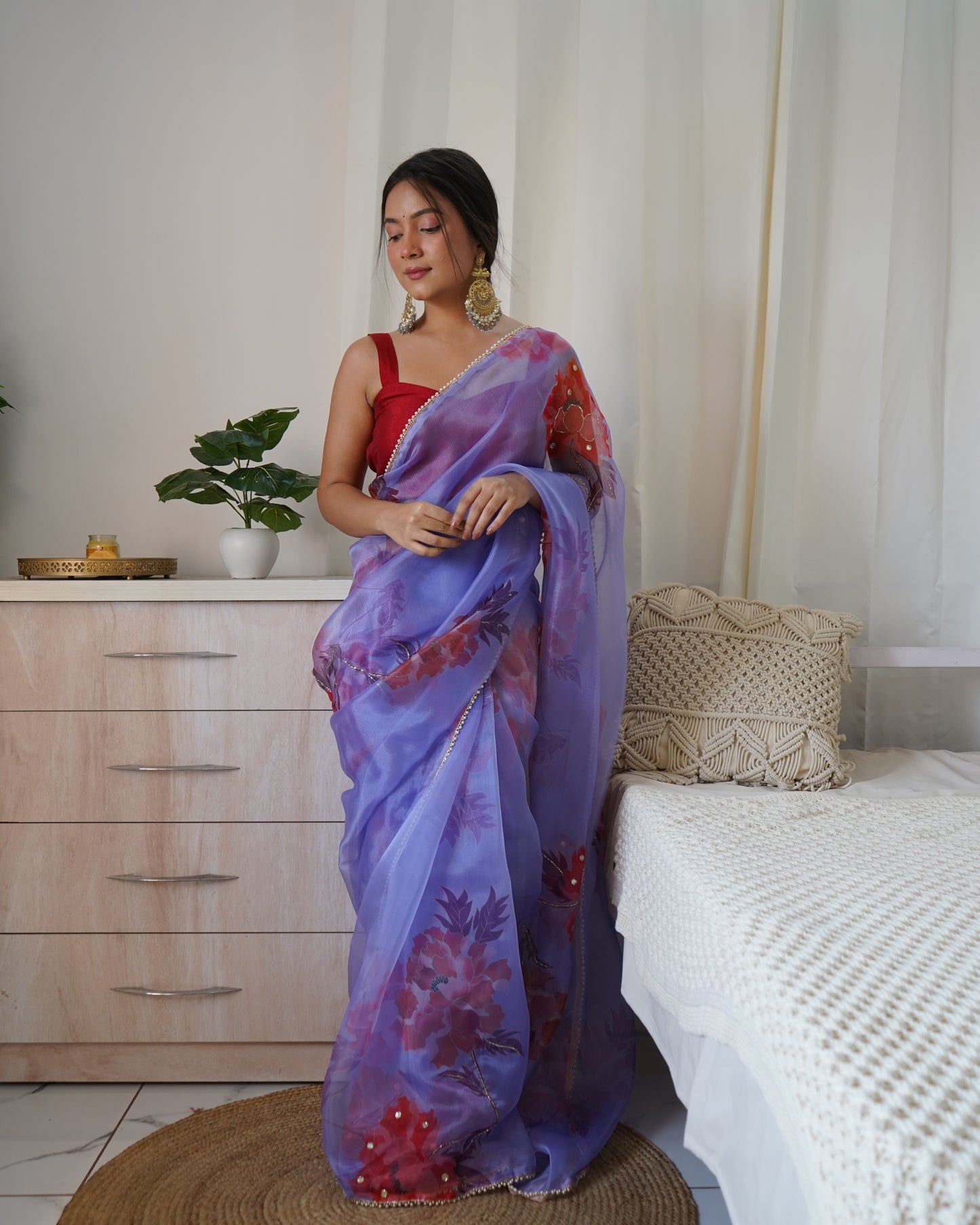 PURPLE ELEGANT SAREE WITH HANDCRAFTED KHATALI WORK & CONTRASTING PIPING BORDER