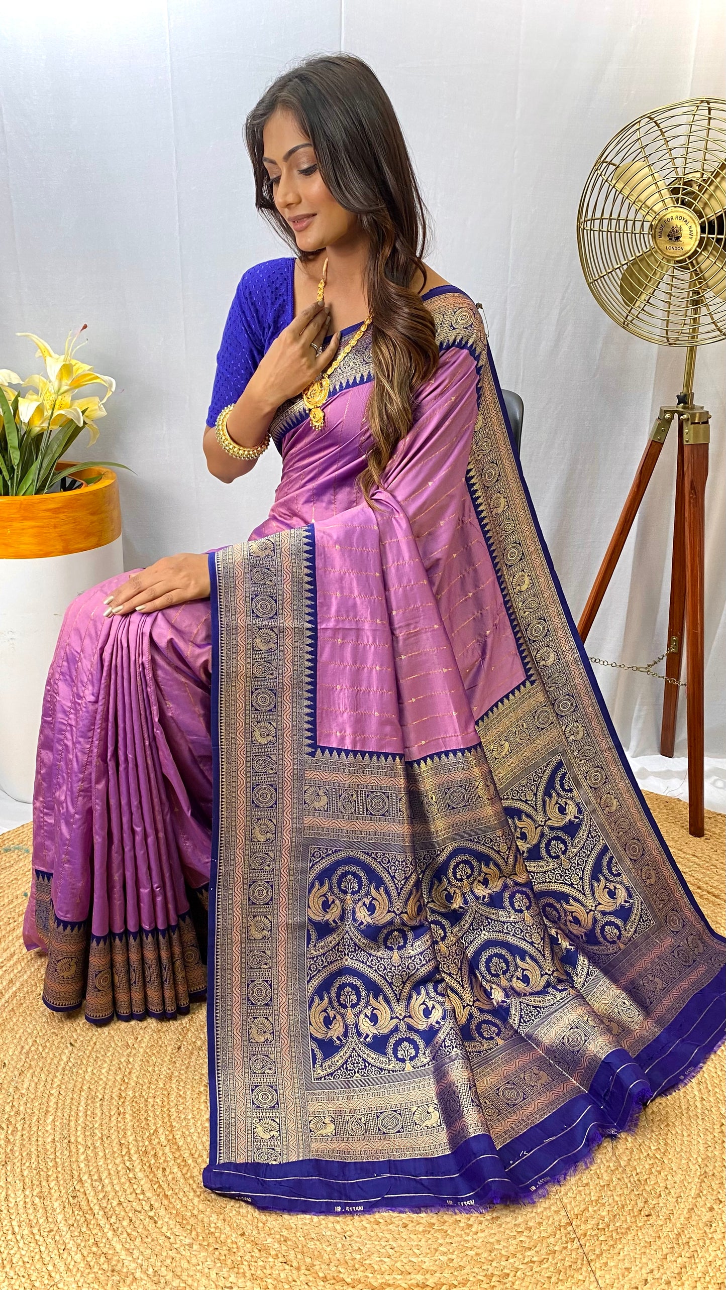 Lavender Paithani silk saree