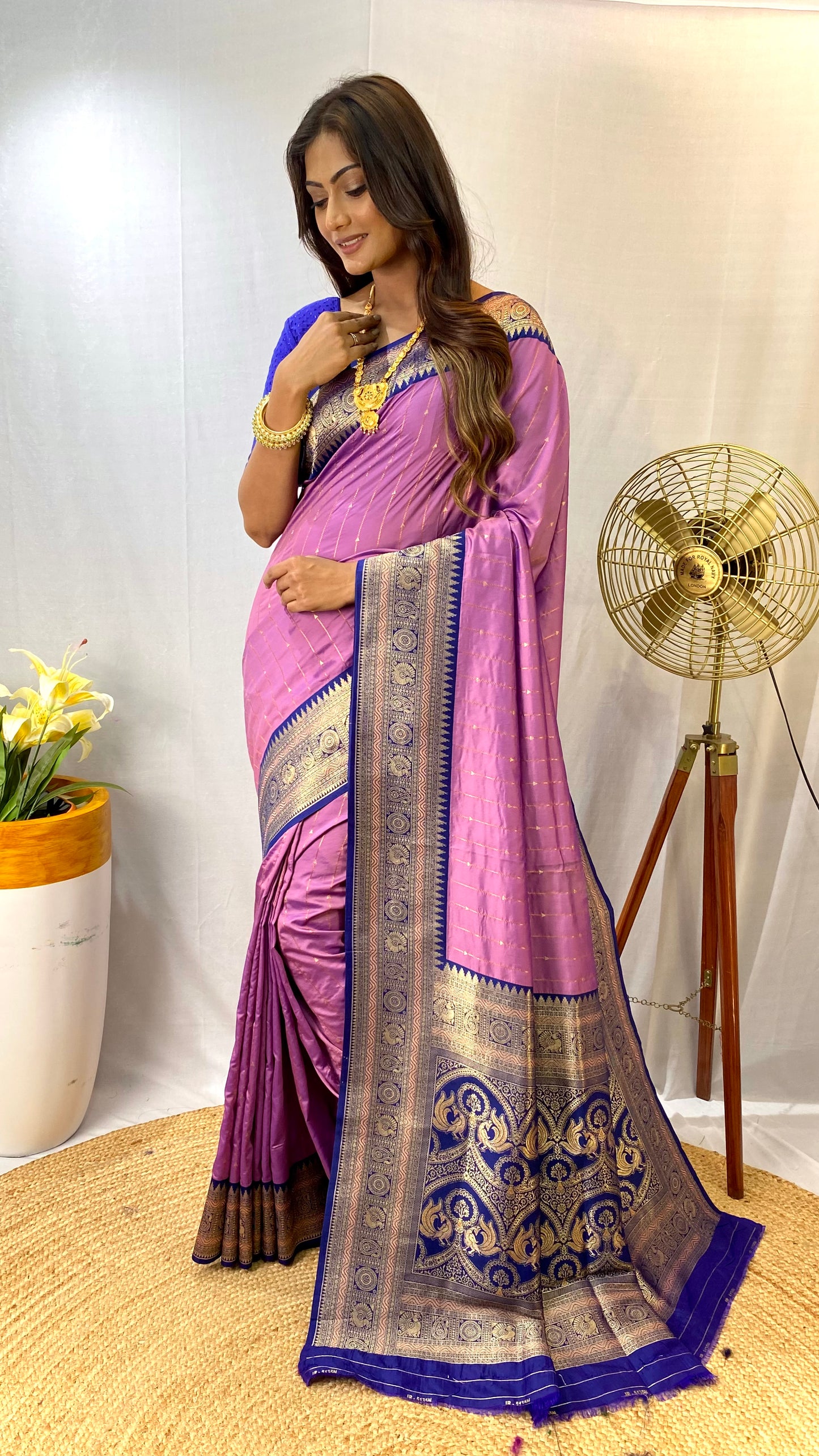 Lavender Paithani silk saree