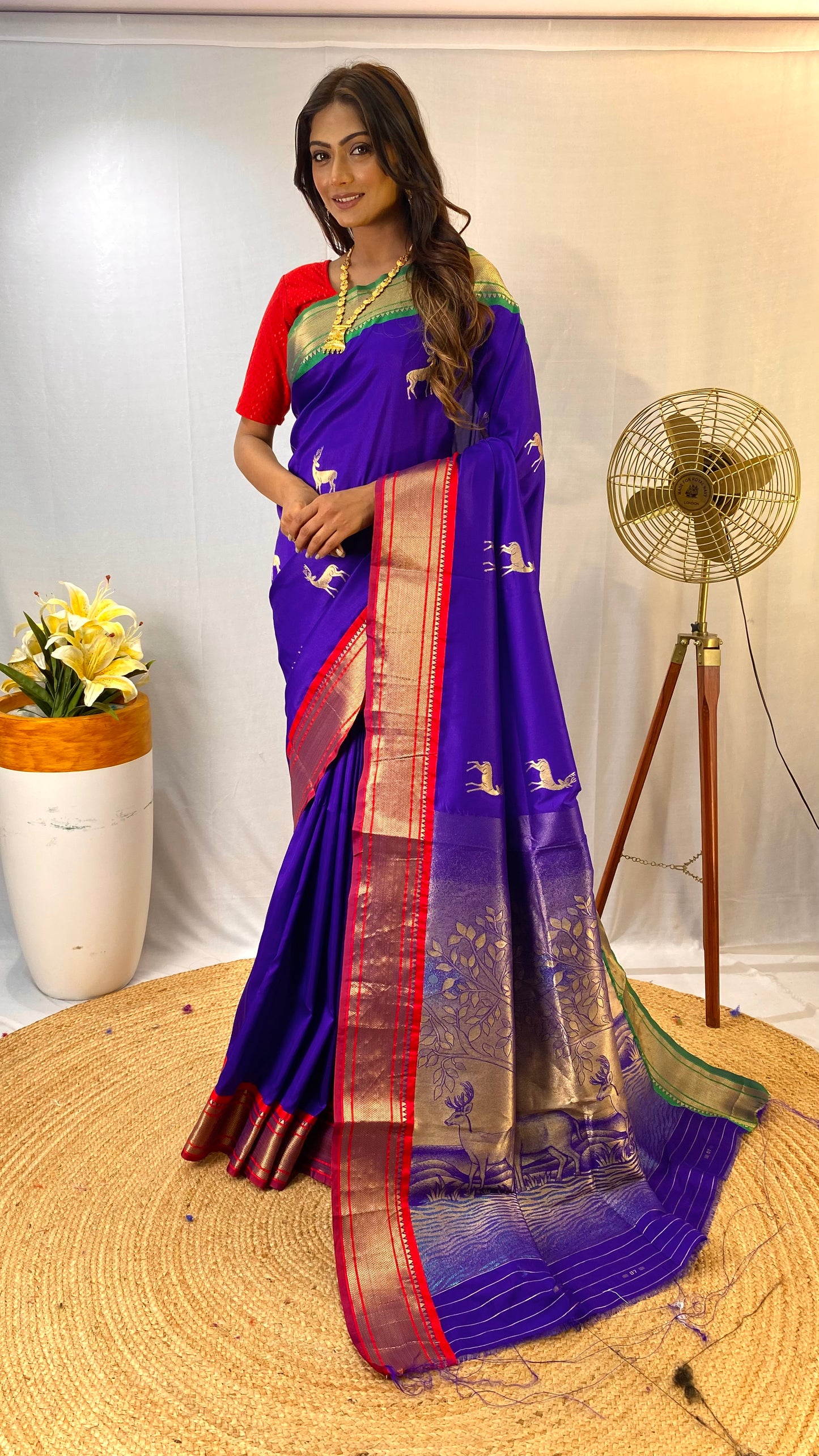 Violet Introducing Our Pure soft silk saree