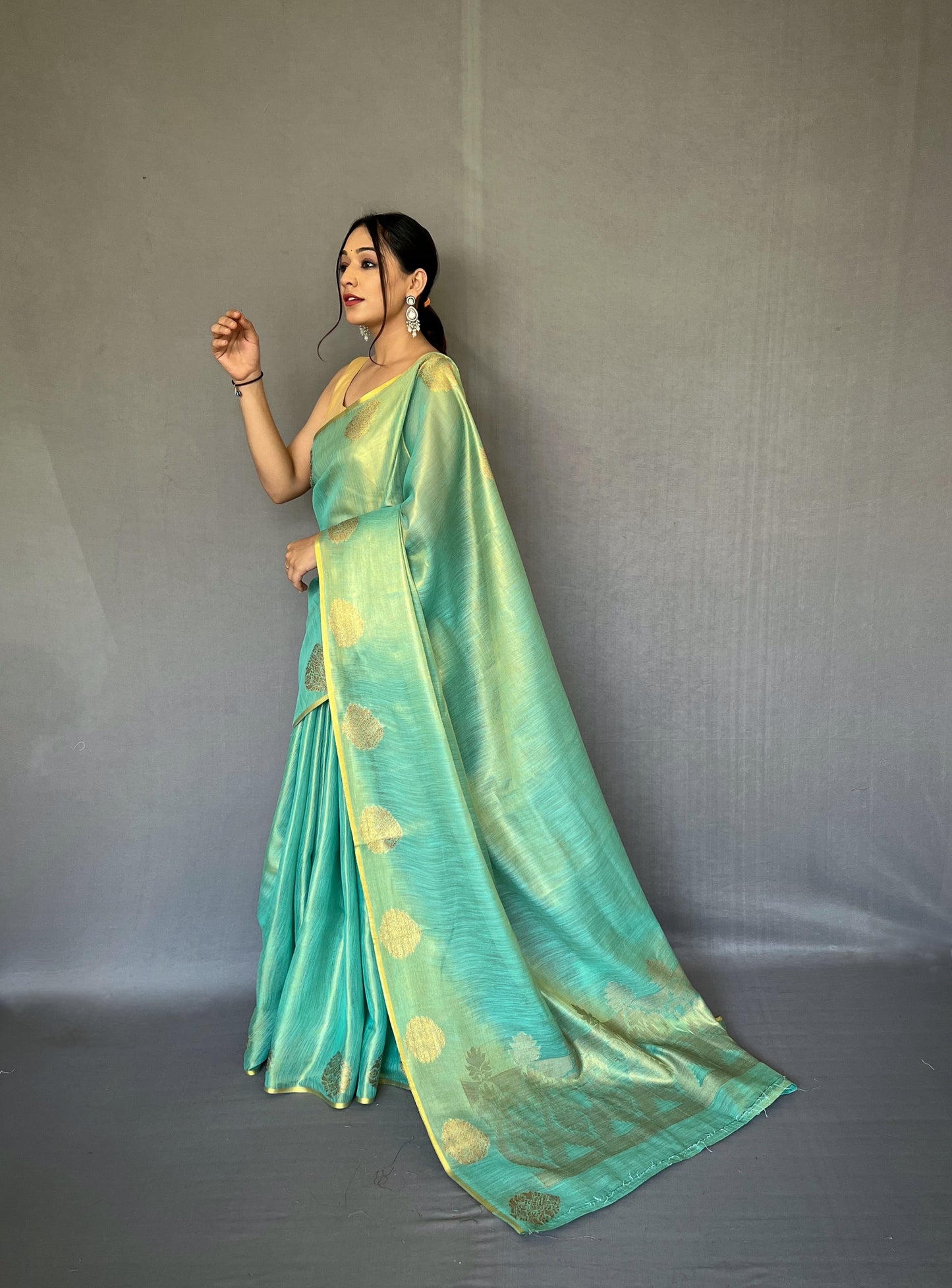 green Jacquard Zari Weaving Saree