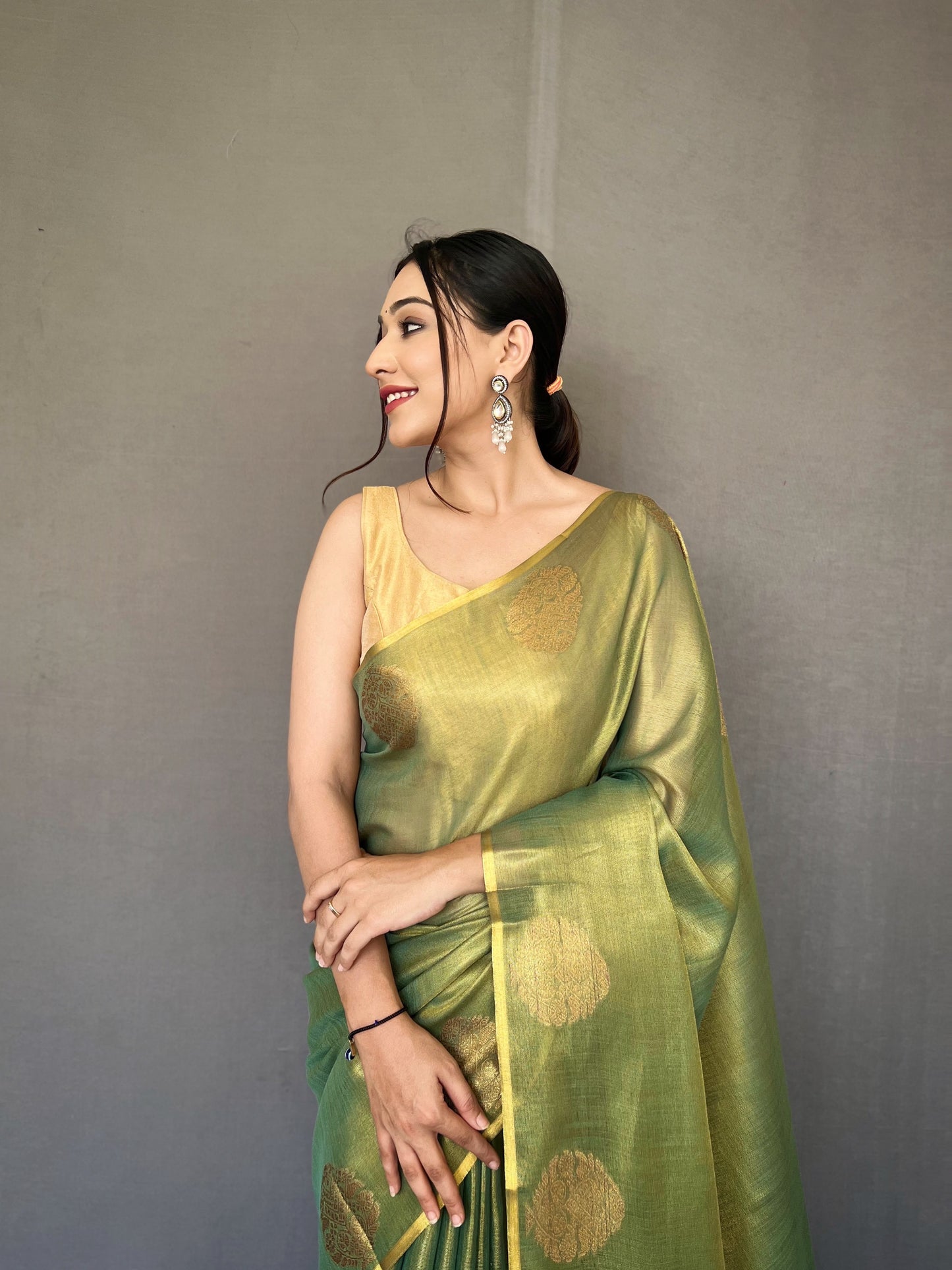 Dark green Jacquard Zari Weaving Saree