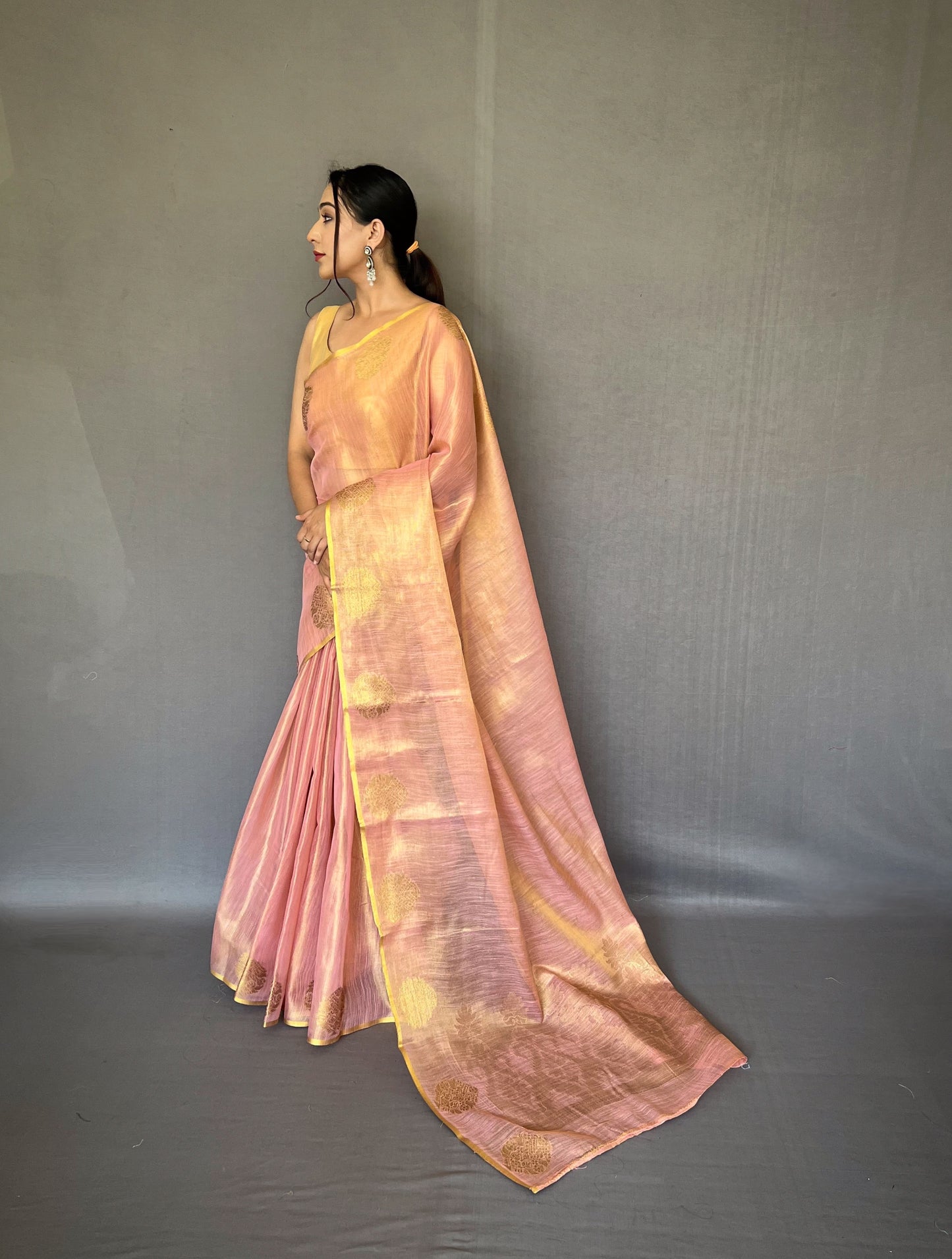 Lightpink Jacquard Zari Weaving Saree